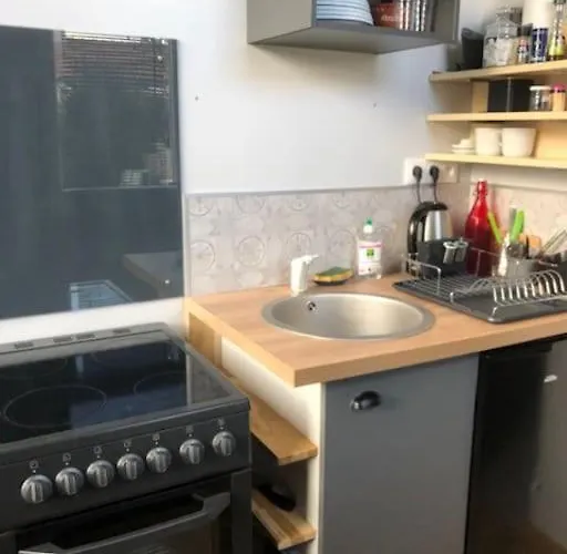 Indépendant Dans Jardin Privé Appartement *